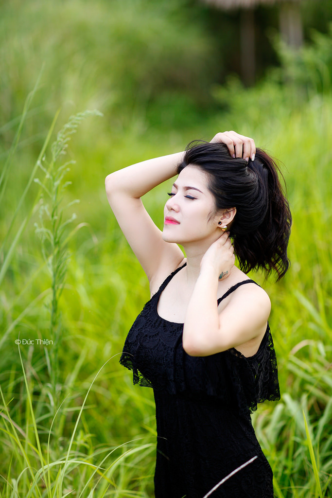 美女被绑起来操